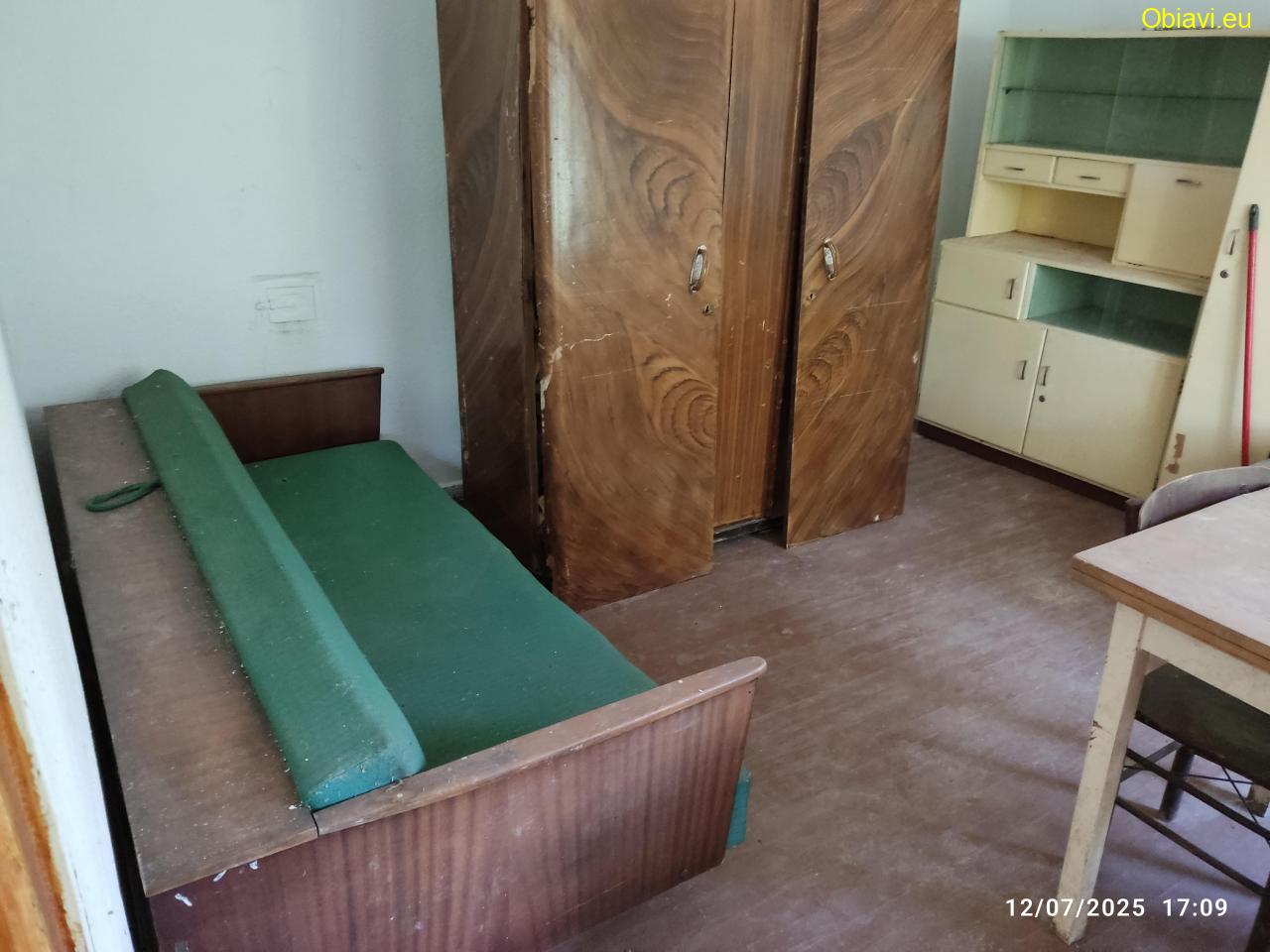 ДВЕ къщи + ПАРЦЕЛ за продажба, на 20 км от гр Стара Загора