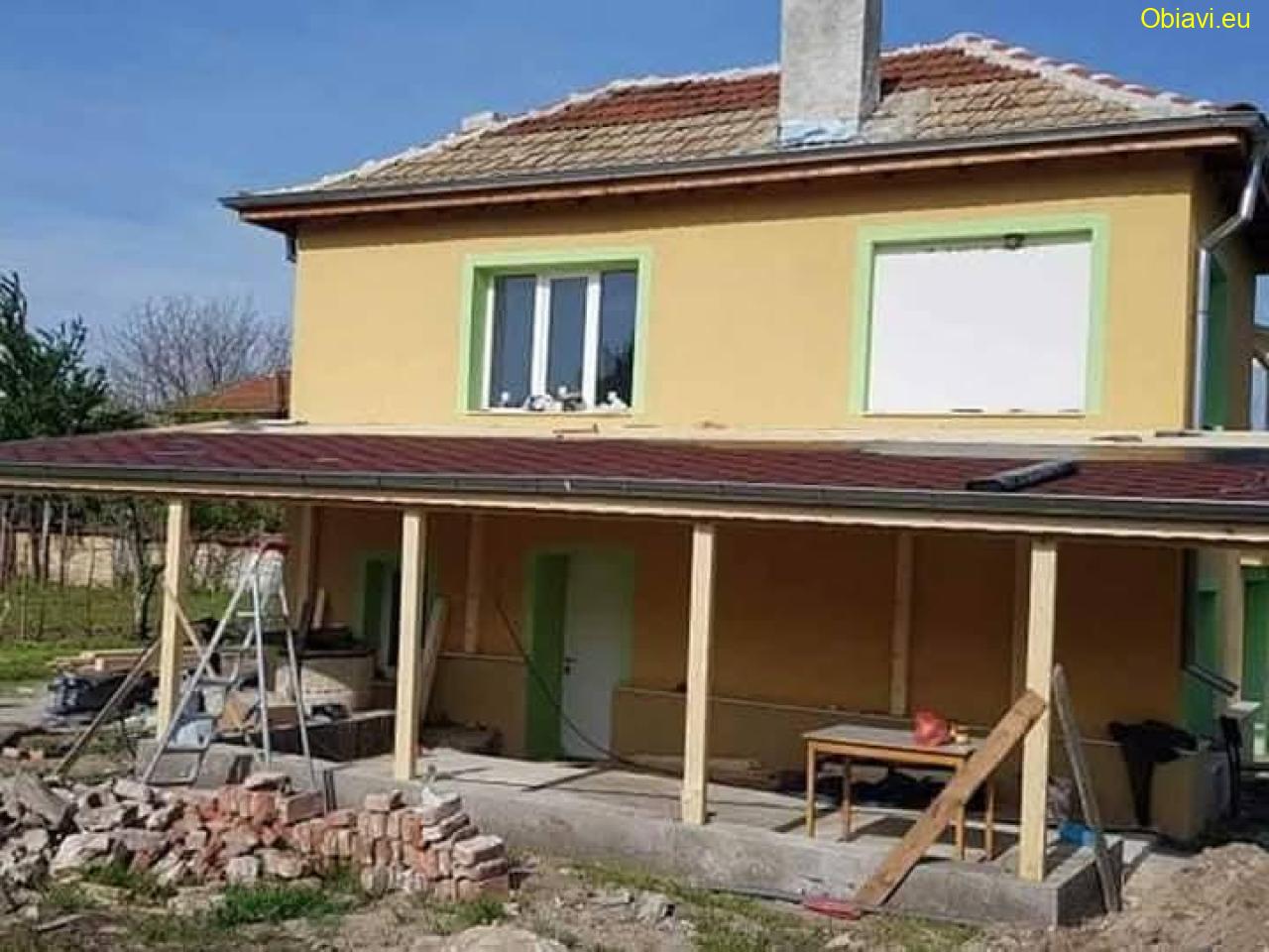 Изграждане на всякакъв вид дървени навеси Изграждане на всякакъв вид дървени навеси
