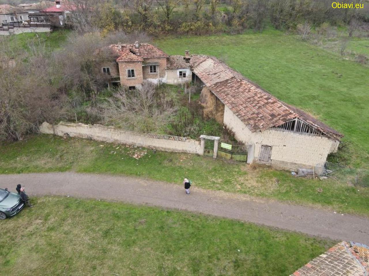 Продавам къща в с. Иваново Продавам къща в с. Иваново