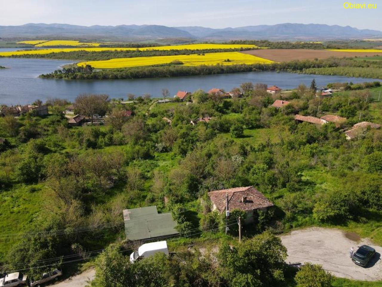 Продавам къща в с. Ловец Продавам къща в с. Ловец